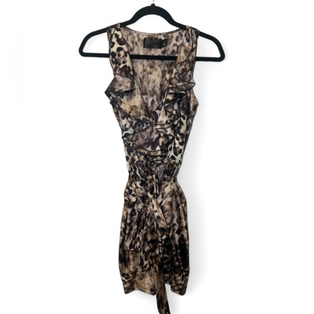 H‎ & M Women Size 4 Animal Print Waist Tie Ruffle Front V Neck Sleeveless Dress